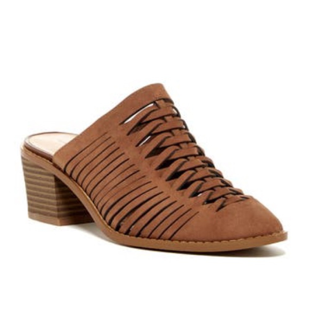 Melrose and Market Brown Raymie Clog Heels sz 6.5